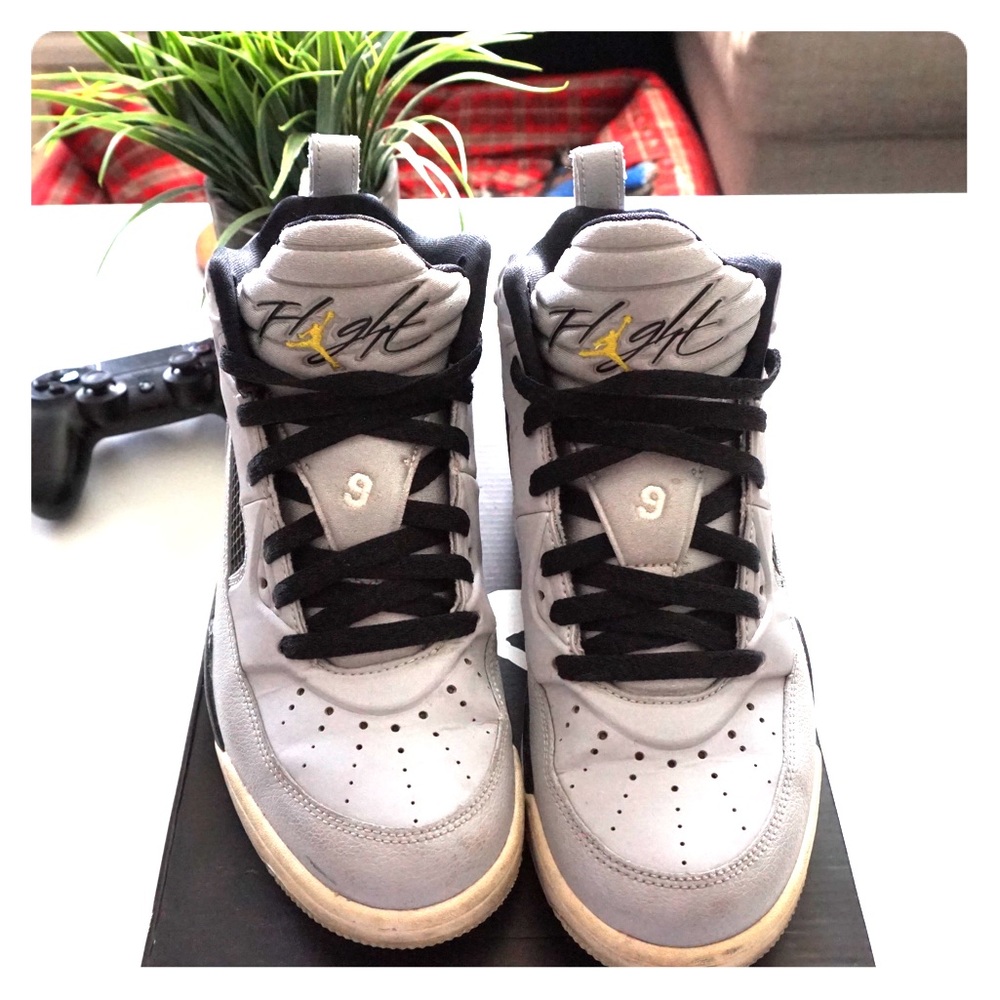 Jordan Flight 9.5 BG